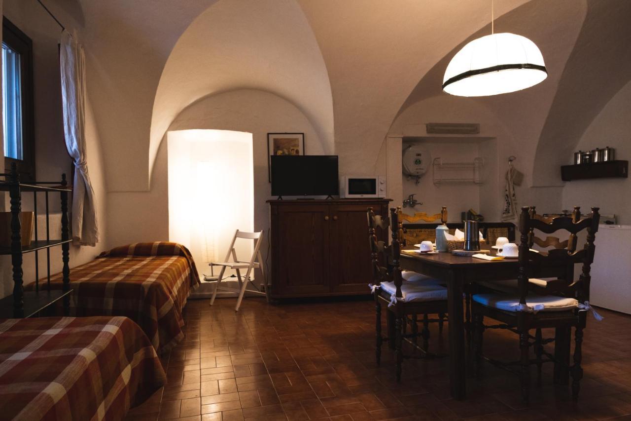 Cascina Des Religieuses Apartment Aosta Ngoại thất bức ảnh